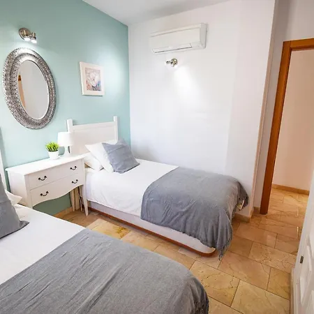 Penthouse 17a, 2 Bedroom, Pool, Large Terrace And Amazing Views In The Center Of Hansonholiday Apartamento *