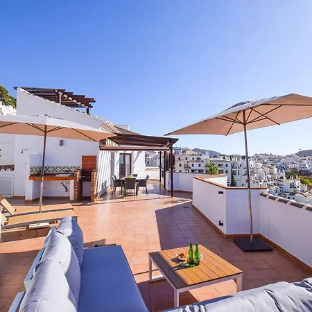 公寓 Penthouse 17a, 2 Bedroom, Pool, Large Terrace And Amazing Views In The Center Of Hansonholiday 弗里希利亚纳