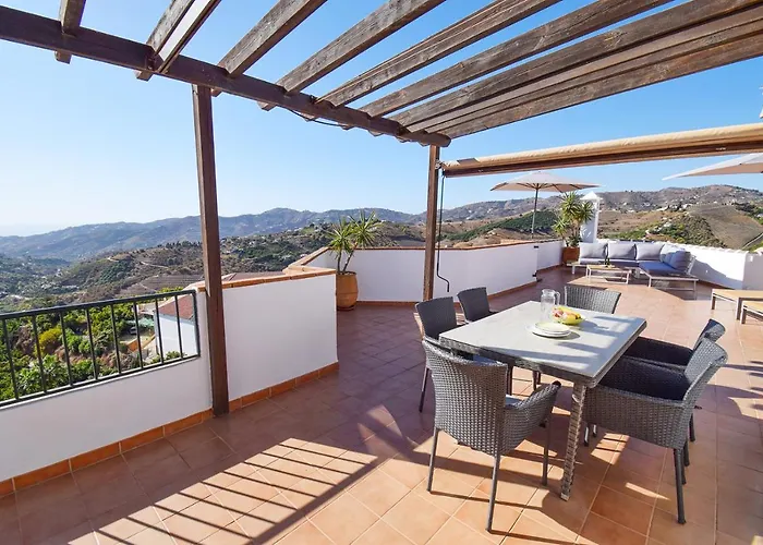 Penthouse 17a, 2 Bedroom, Pool, Large Terrace And Amazing Views In The Center Of Hansonholiday *