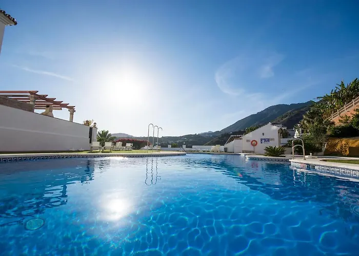 Penthouse 17a, 2 Bedroom, Pool, Large Terrace And Amazing Views In The Center Of Hansonholiday *